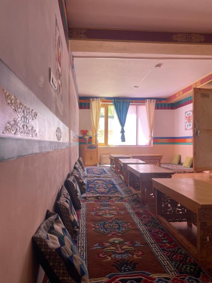 Gaywoo Guest House Лех Экстерьер фото